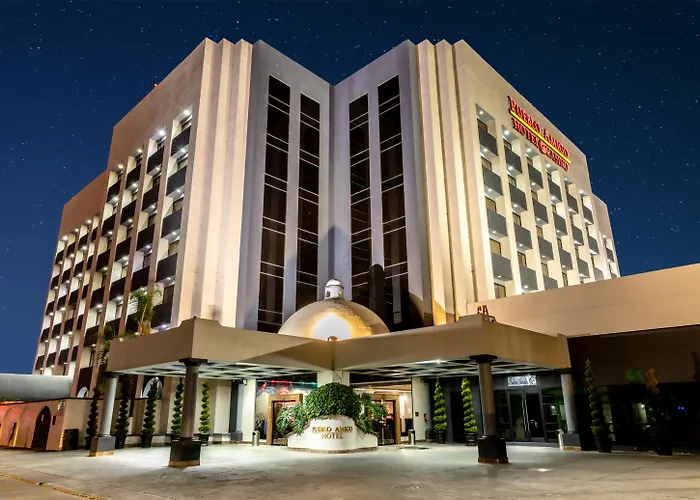 Pueblo Amigo Plaza Y Casino
