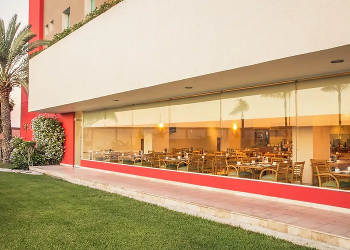 Fiesta Inn Otay Aeropuerto